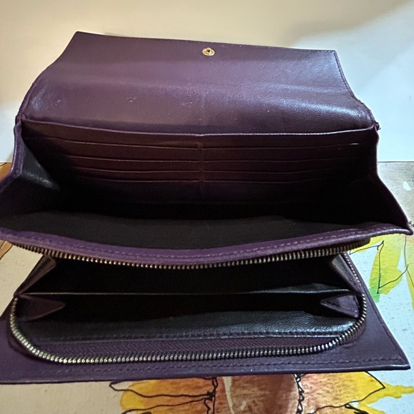 Bottega Veneta Intrecciato Leather Long Flap Wallet - Picture 14 of 15